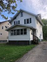 featured image of 938 Post Ave