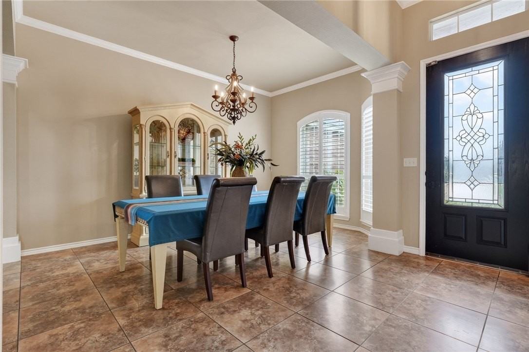 328 Nicklaus Dr - Photo 5 of 32