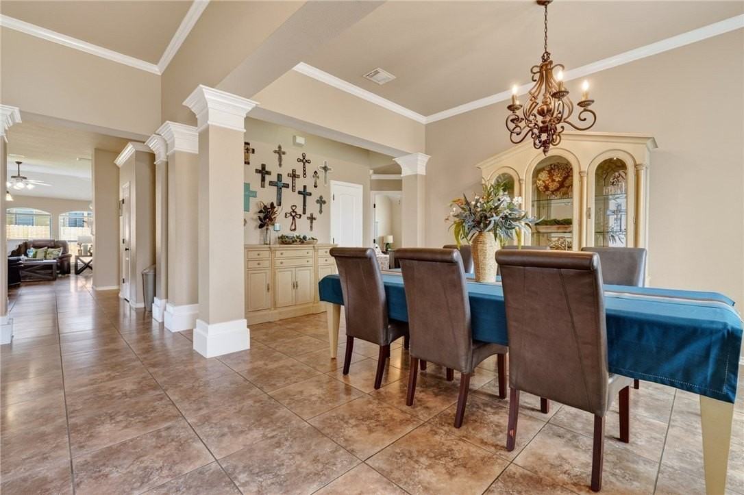 328 Nicklaus Dr - Photo 6 of 32