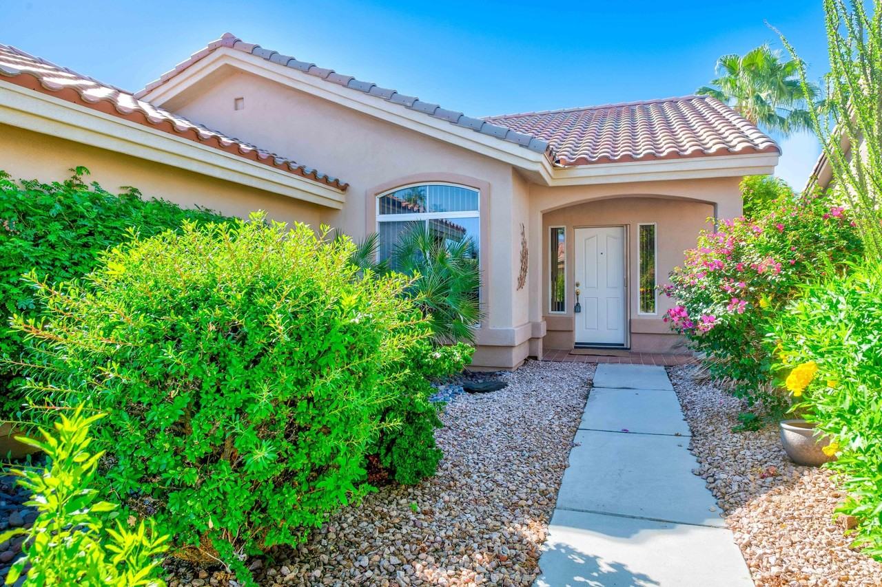 78945 Champagne Ln - Photo 2 of 50