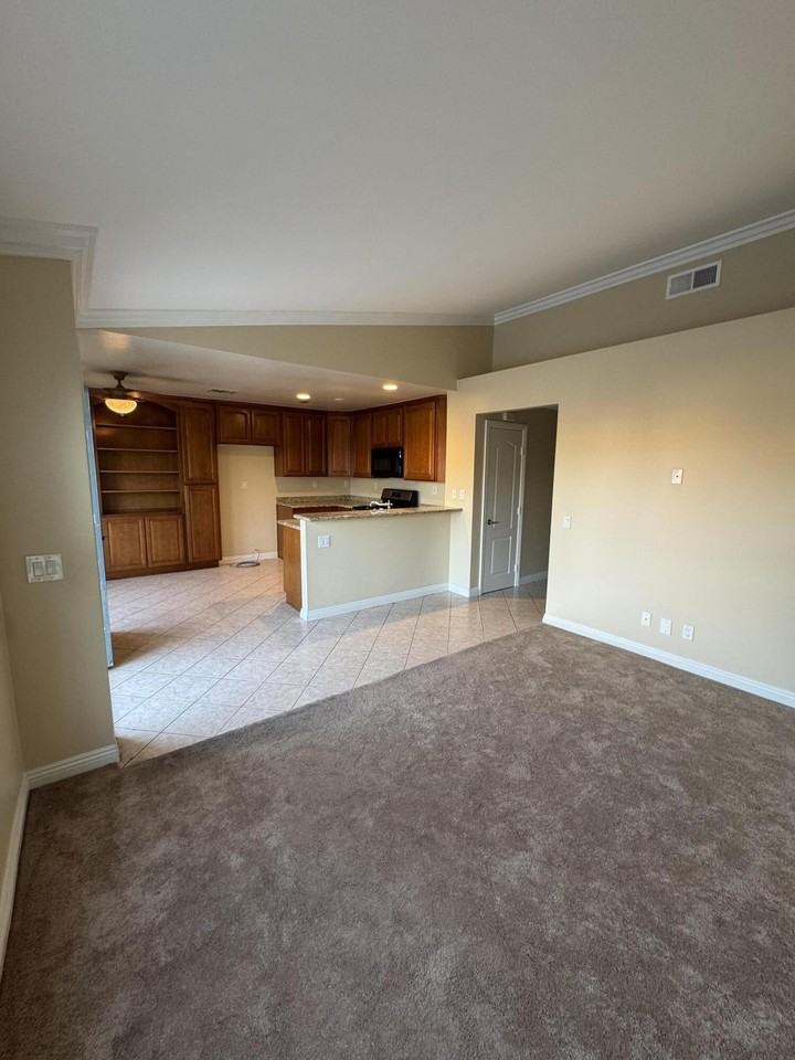 40800 Breezy Pass Rd #B - Photo 7 of 20