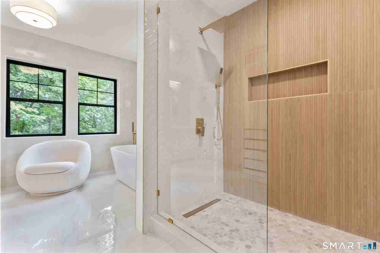 60 Mountain Rd - Photo 6 of 40