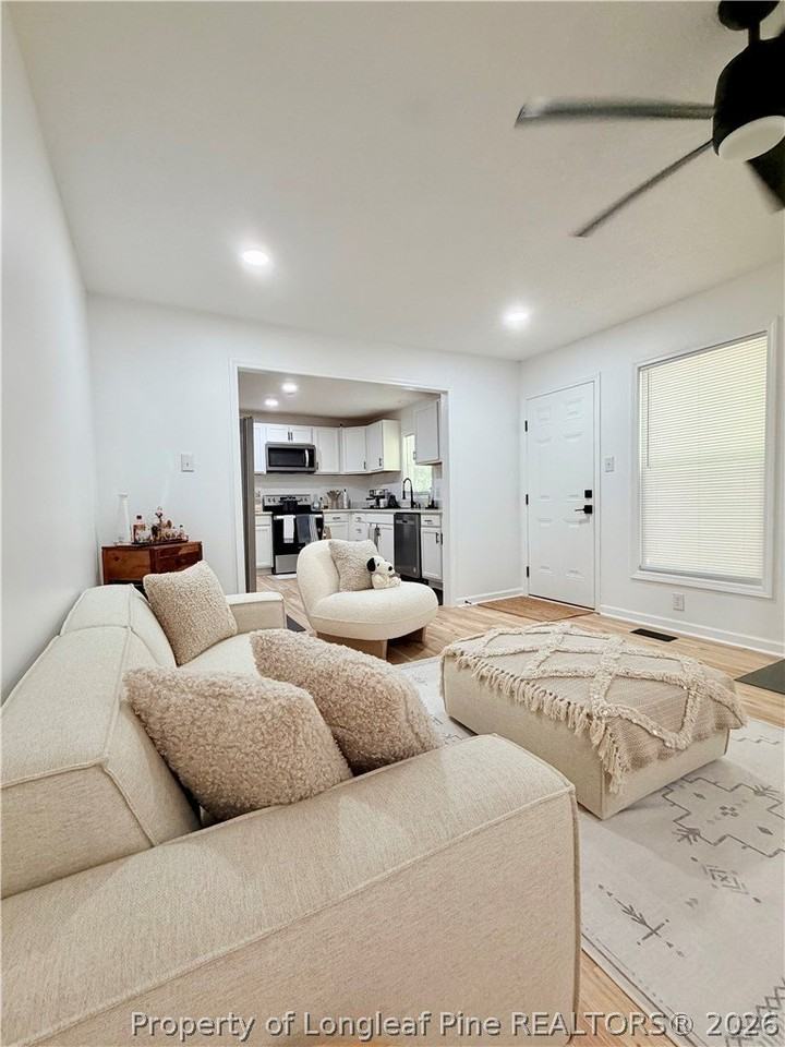 265 Bayfield Loop - Photo 2 of 12