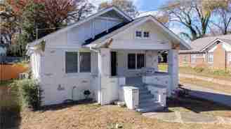 359 Mathewson Pl Sw - Photo 1 of 1