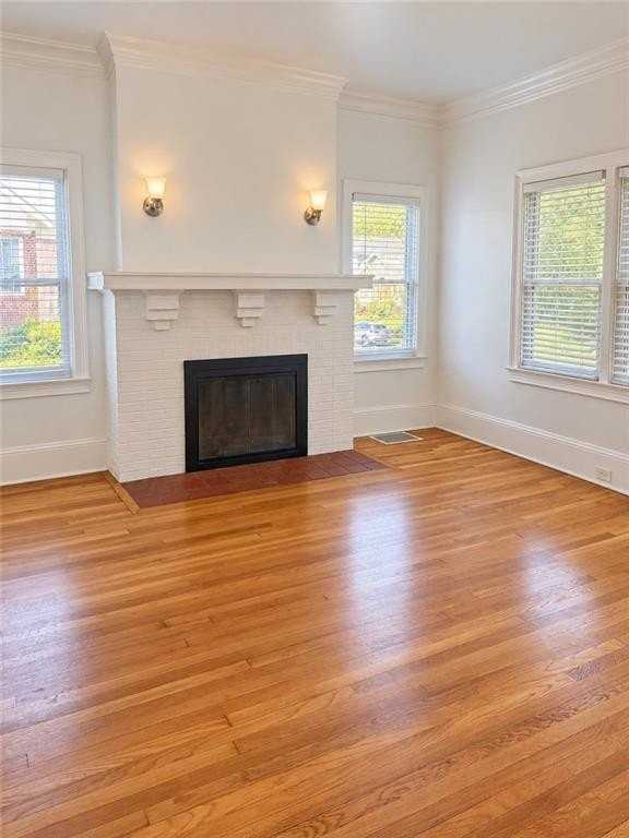 359 Mathewson Pl Sw - Photo 2 of 18