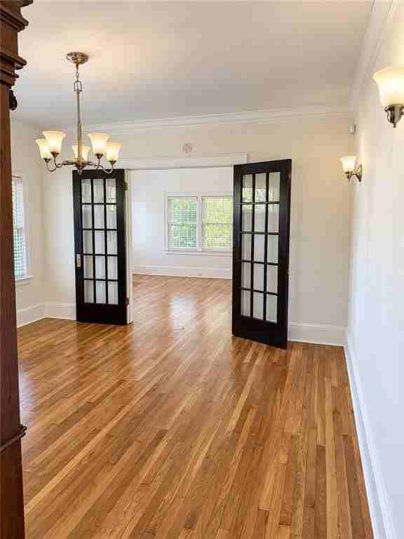 359 Mathewson Pl Sw - Photo 4 of 18