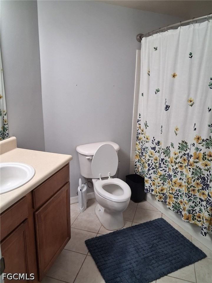 15655 Ocean Walk Cir #212 - Photo 6 of 9