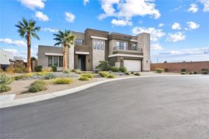 featured image of 4008 Desert Trace Ct
