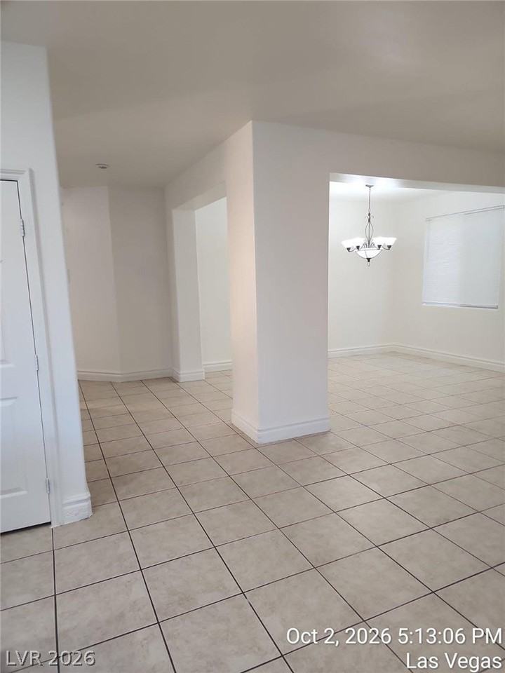 9662 Ziegler Ave - Photo 2 of 27