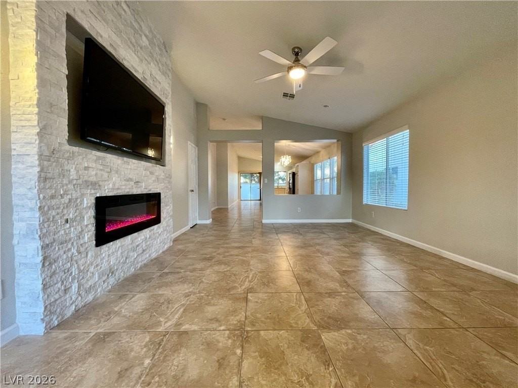 1860 Stablegate Ave - Photo 3 of 28