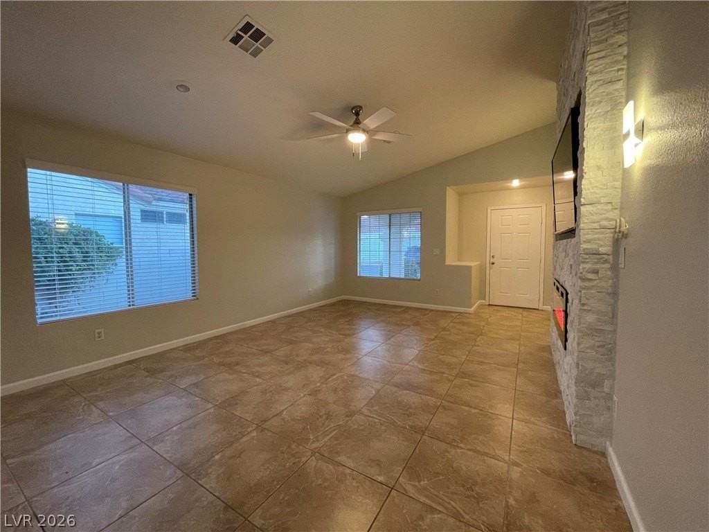 1860 Stablegate Ave - Photo 7 of 28