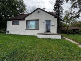 featured image of 22011 Margareta St