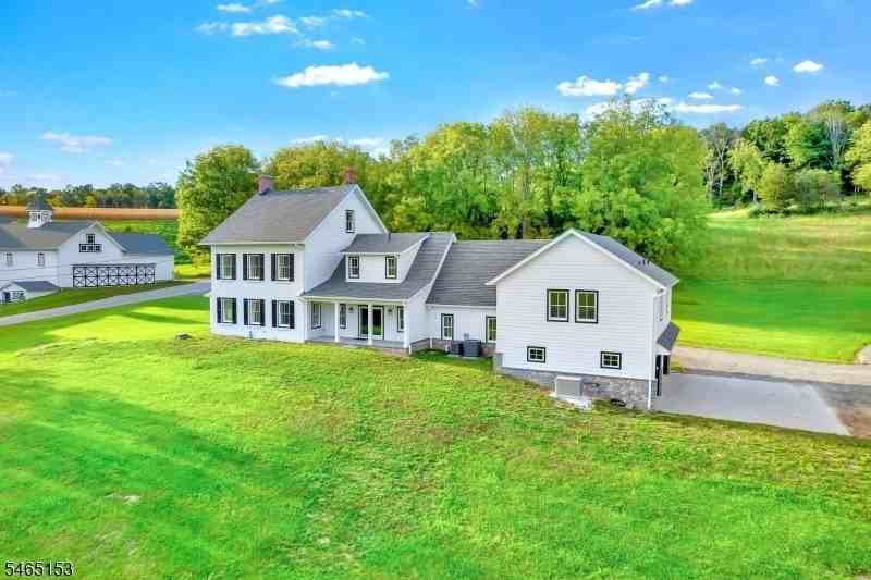 51A Huntsville Rd - Photo 3 of 26