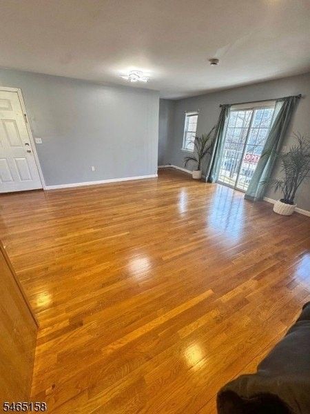 80 Randolph Ave - Photo 2 of 8