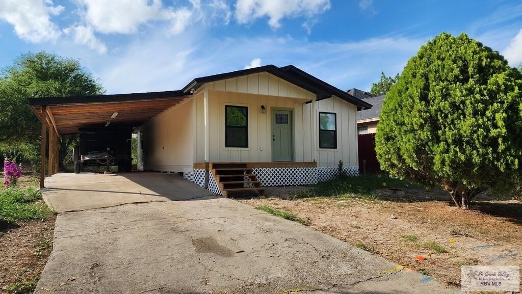 6761 Laguna Madre Dr - Photo 2 of 26
