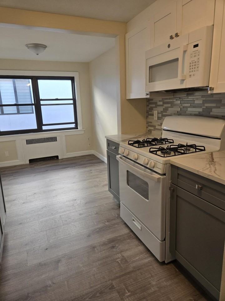 69 Henry Ave - Photo 4 of 9