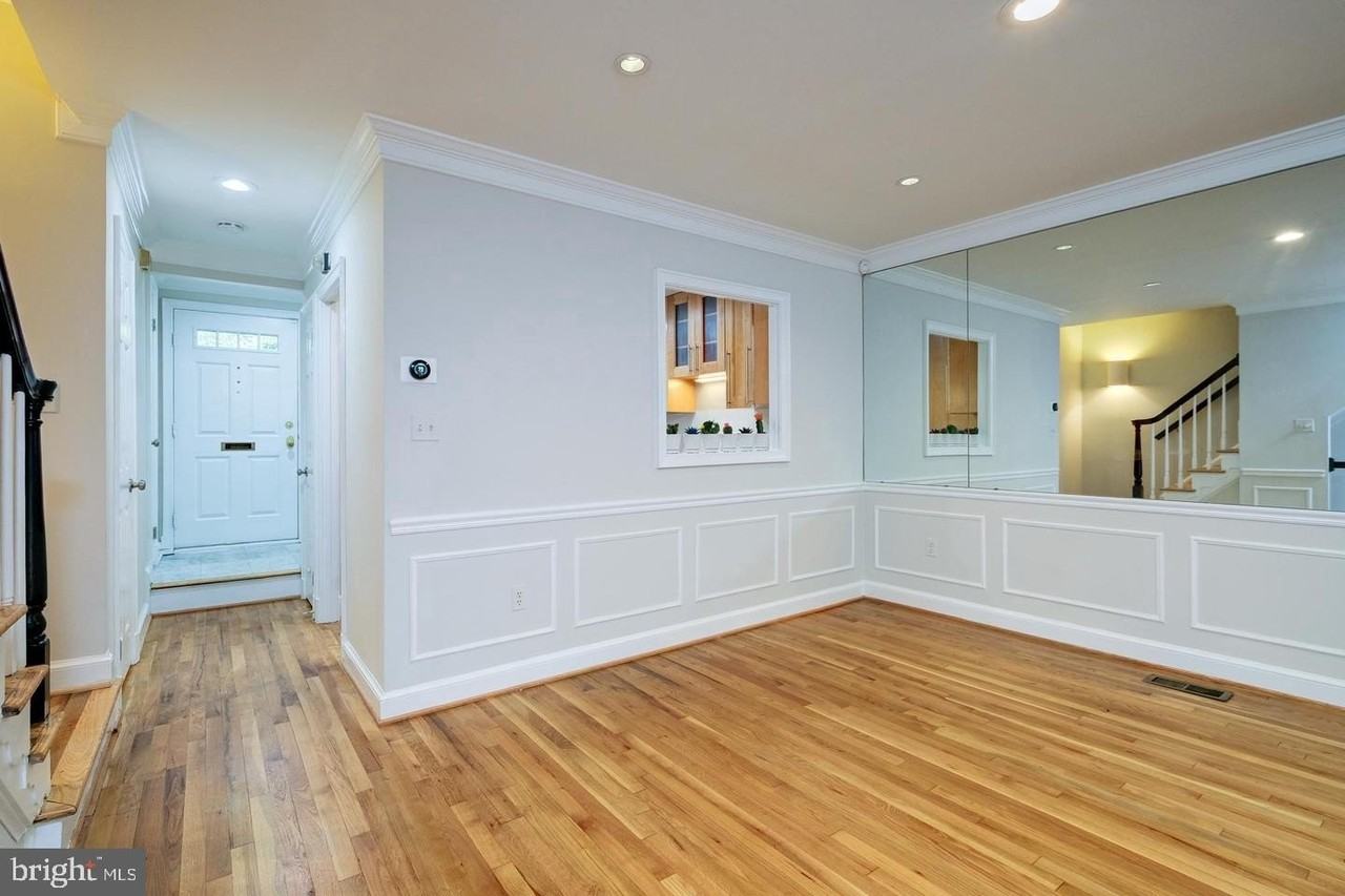 4335 Westover Pl Nw - Photo 3 of 36