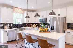 8294 Longford Rd - Photo 1 of 1