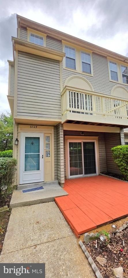 3725 Airdire Ct - Photo 2 of 36