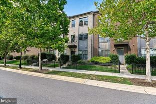 6402 47th St - Photo 1 of 1