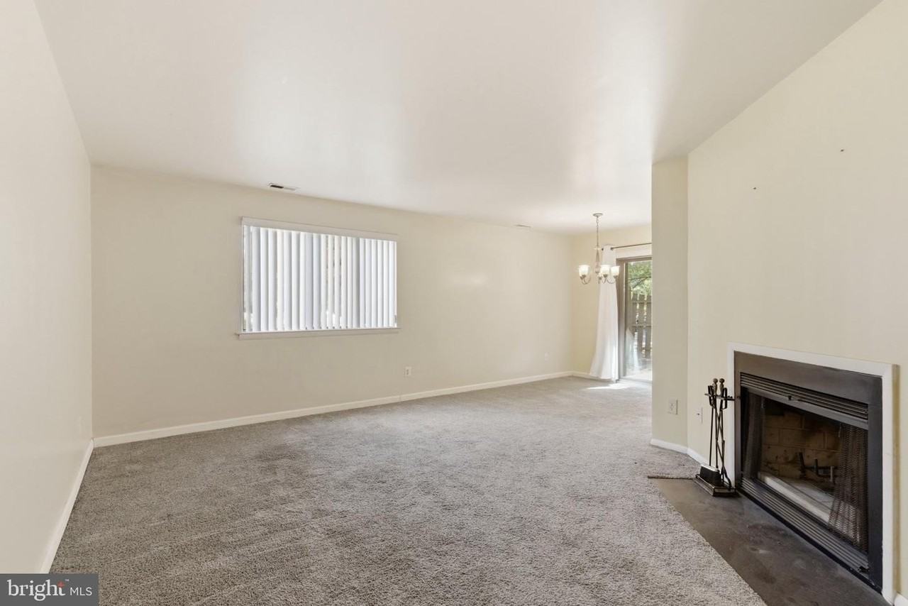 305-A Cypress Point Cir - Photo 5 of 21