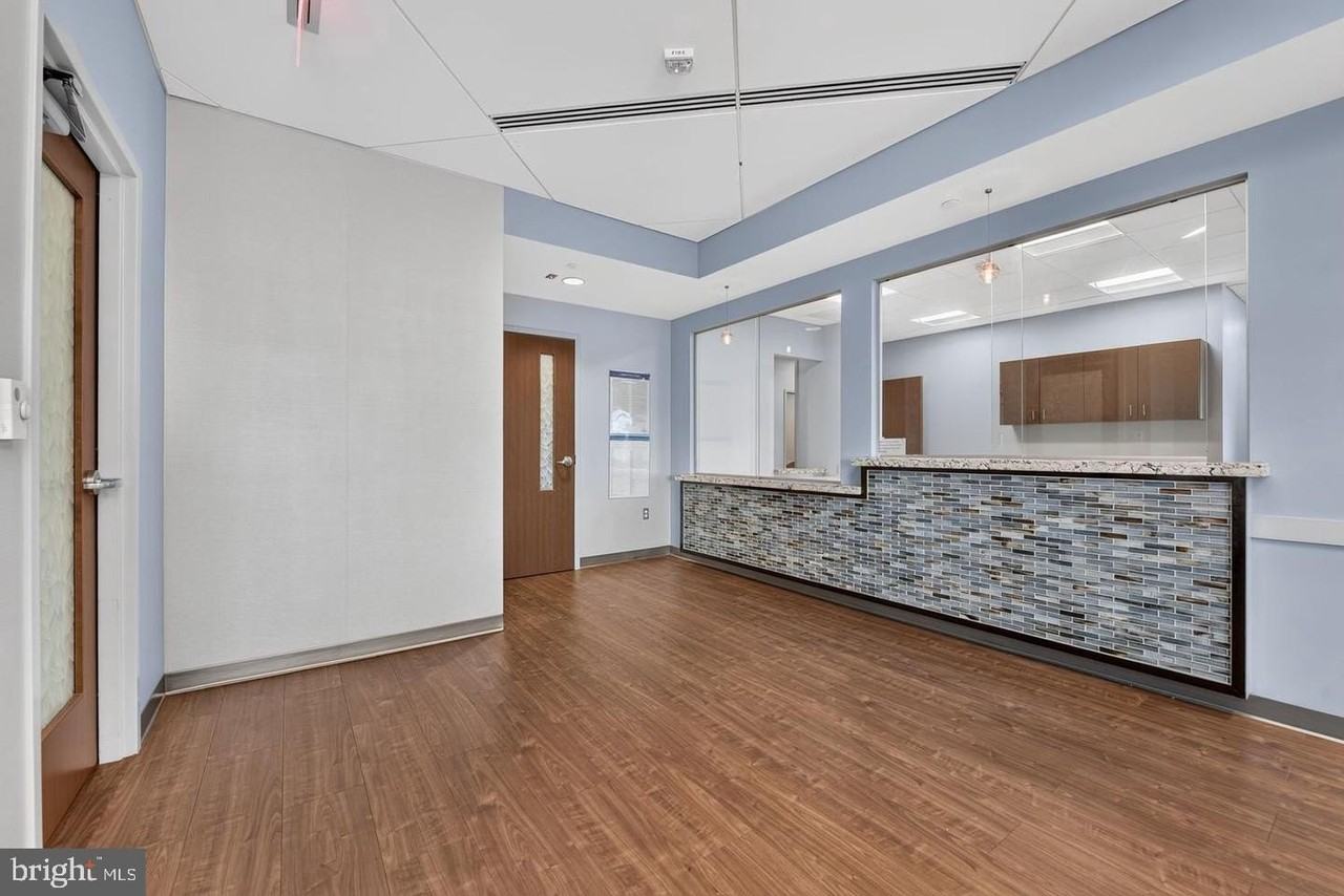 24430 Stone Springs Blvd - Photo 3 of 25