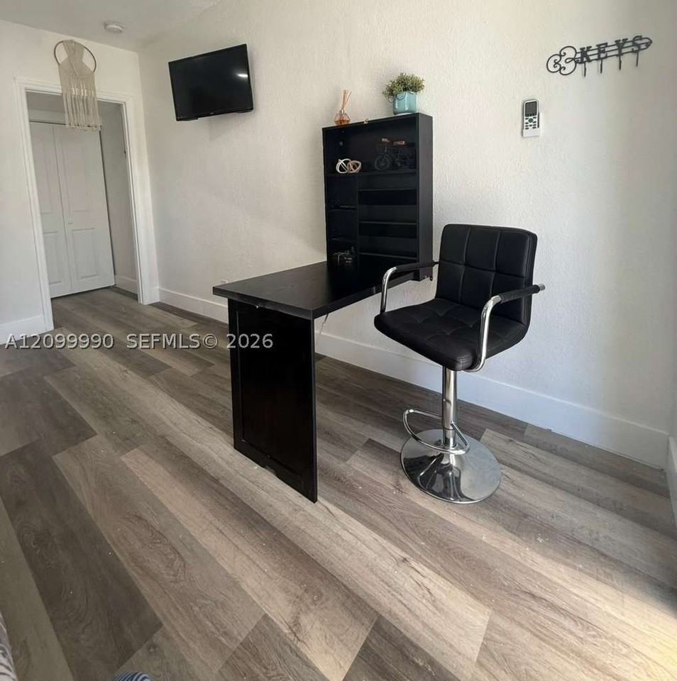 1558 Nw 103rd St #1558 - Photo 2 of 7