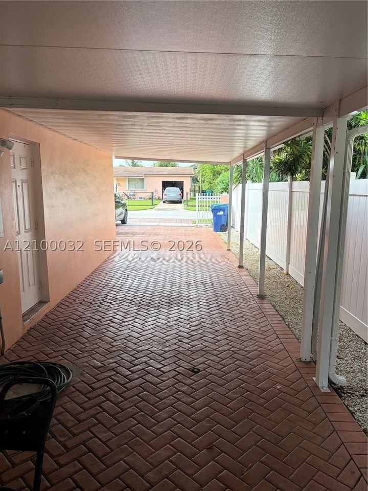 403 Nw 186th St - Photo 2 of 18