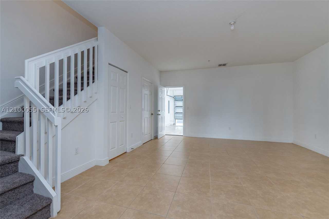 11973 Sw 28th Ct #11973 - Photo 6 of 25