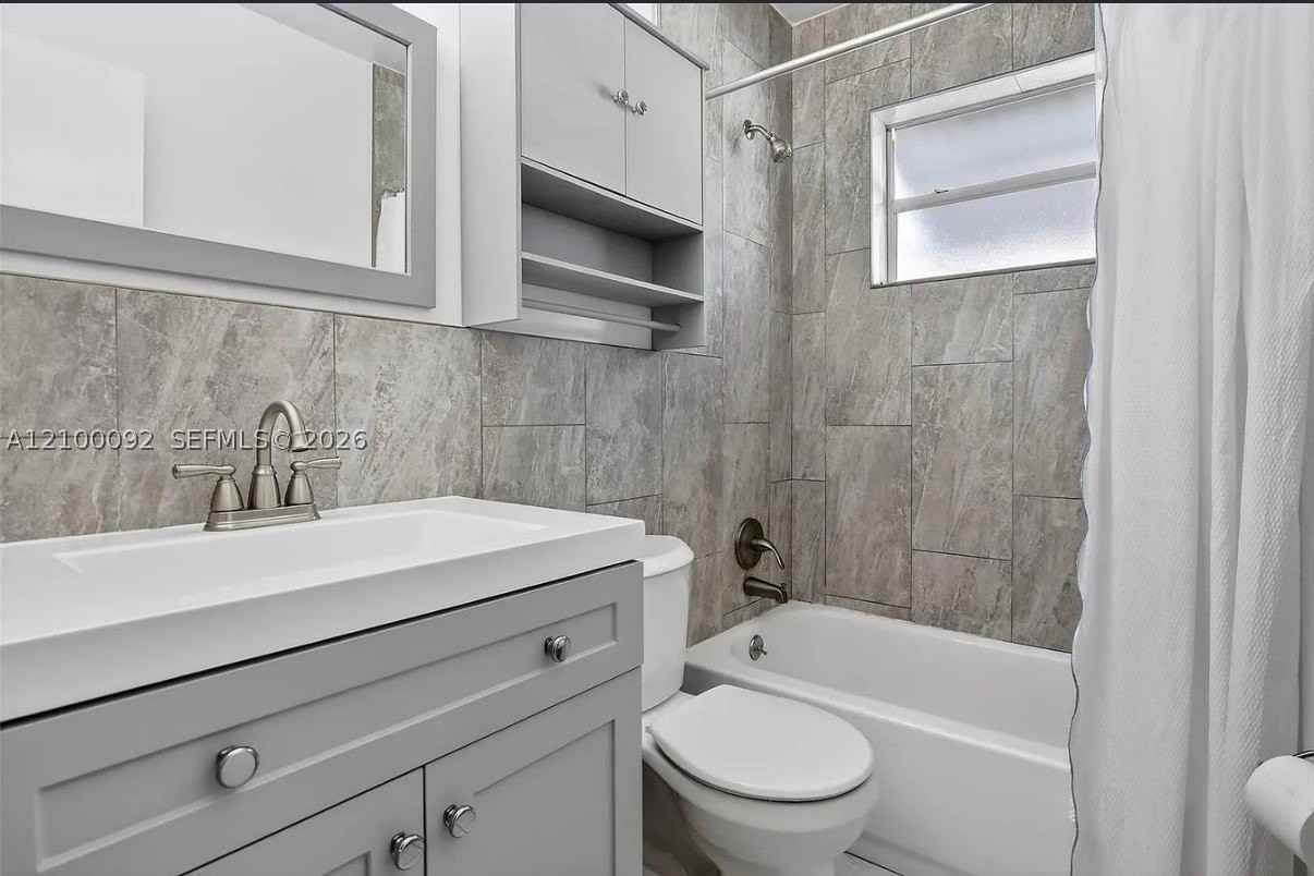 6717 Farragut St - Photo 7 of 12