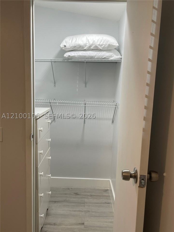 815 Sunglow St #815 - Photo 7 of 21