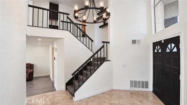 5912 San Remo Way - Photo 5 of 8