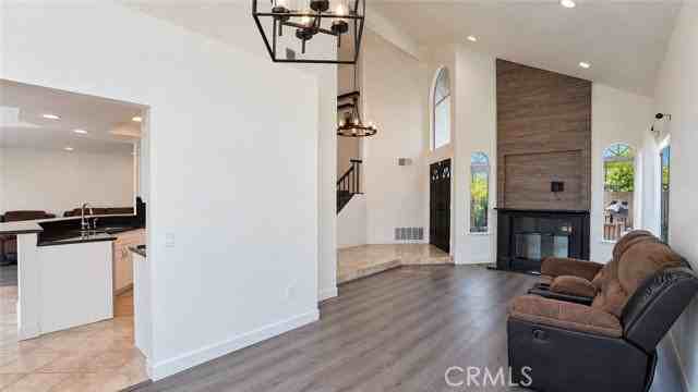 5912 San Remo Way - Photo 6 of 8