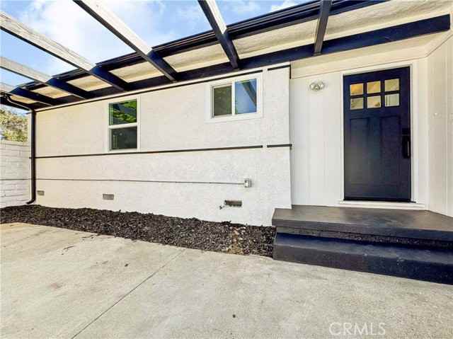 2026 Poinsettia St - Photo 3 of 8