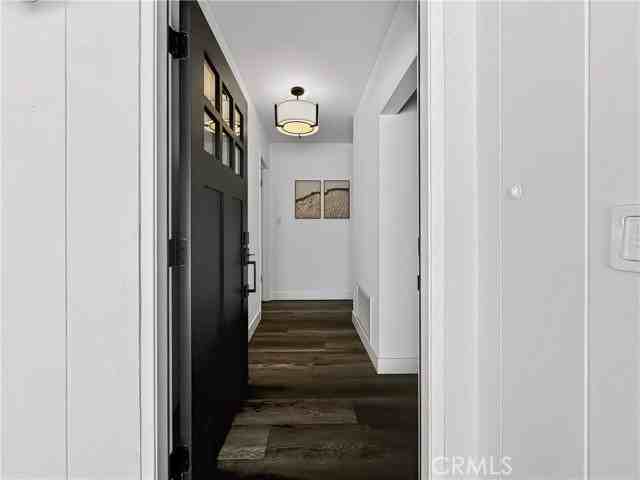 2026 Poinsettia St - Photo 4 of 8