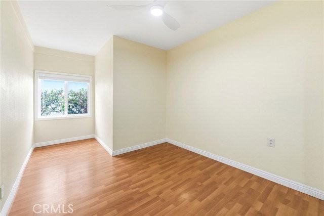 703 S Harbor Blvd - Photo 3 of 8