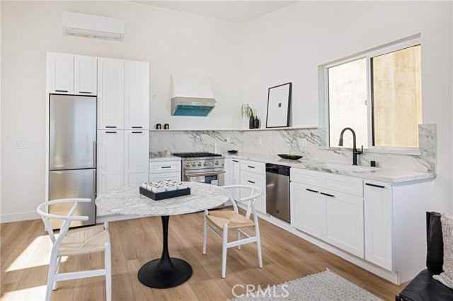 251 Highland Rd #B - Photo 5 of 8