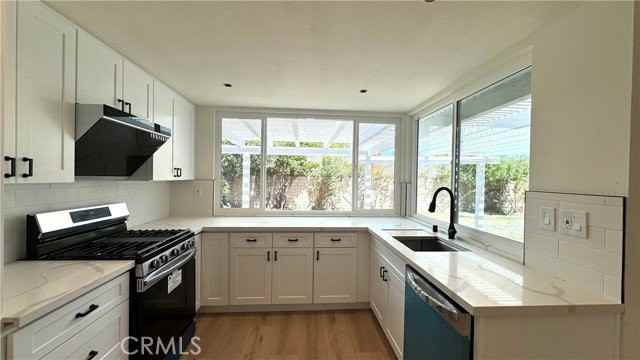 15451 Alsace Cir - Photo 5 of 8