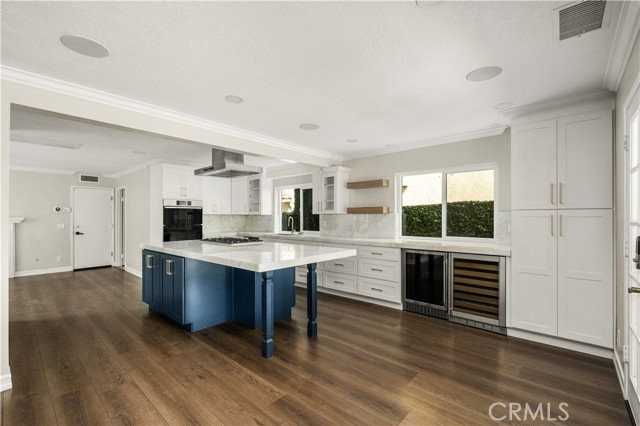 826 Farmer Ln - Photo 4 of 8