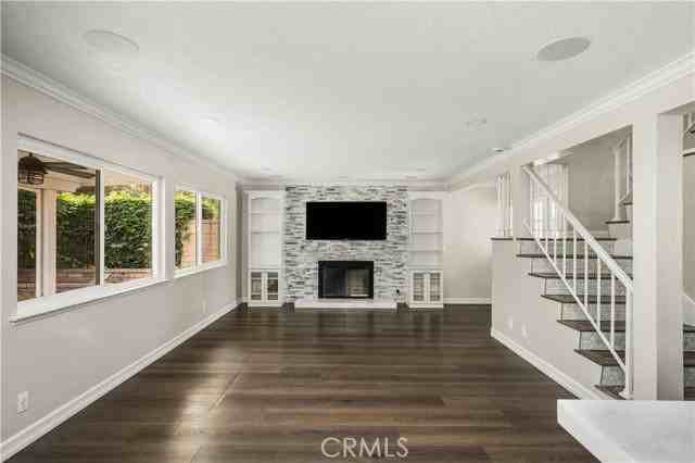 826 Farmer Ln - Photo 6 of 8