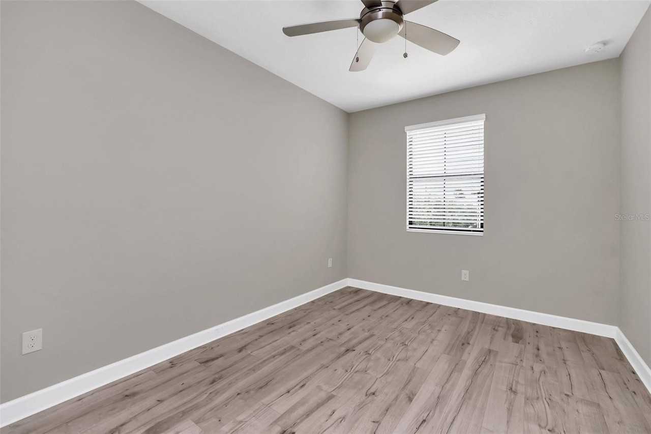 1344 Royal St George Blvd - Photo 7 of 15