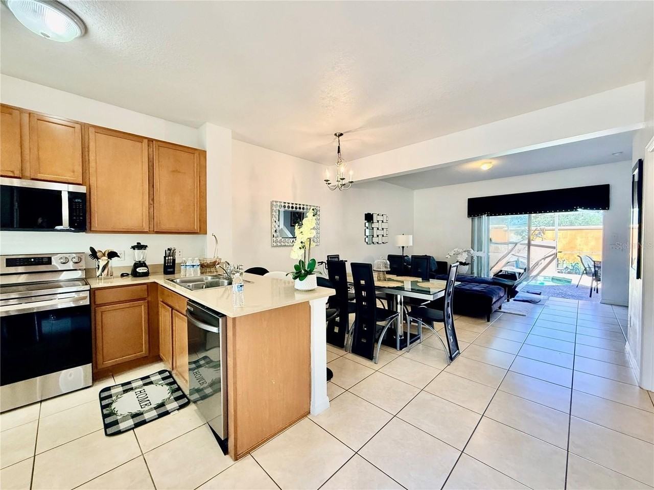 4548 Alberto Cir - Photo 2 of 19