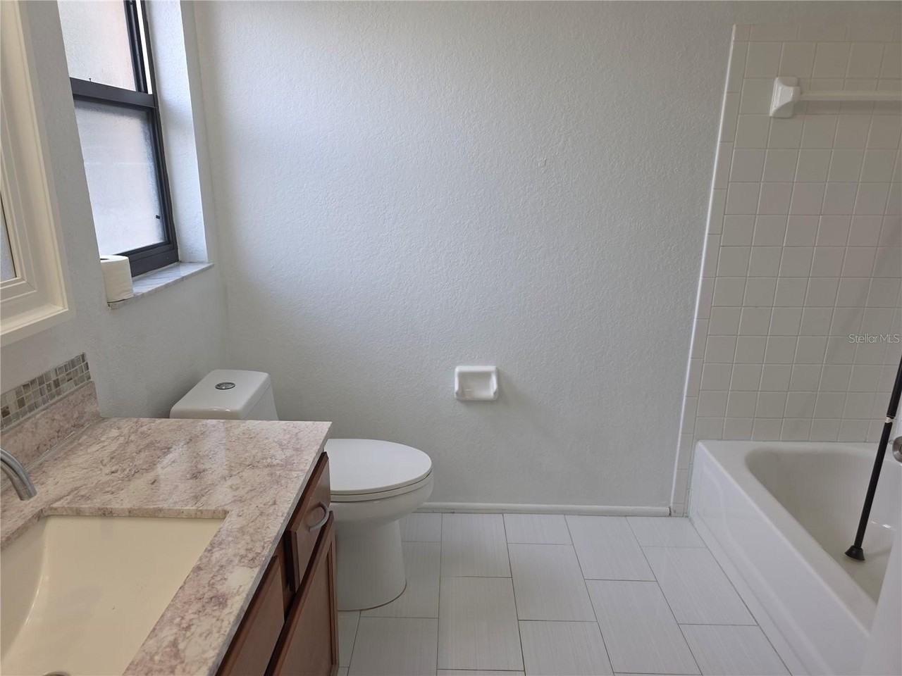 7867 Sugar Bend Dr #7867 - Photo 3 of 16