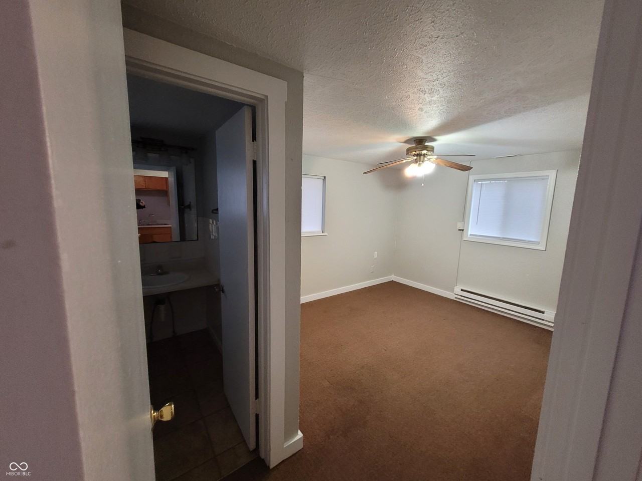 269 Lehr Dr - Photo 4 of 16