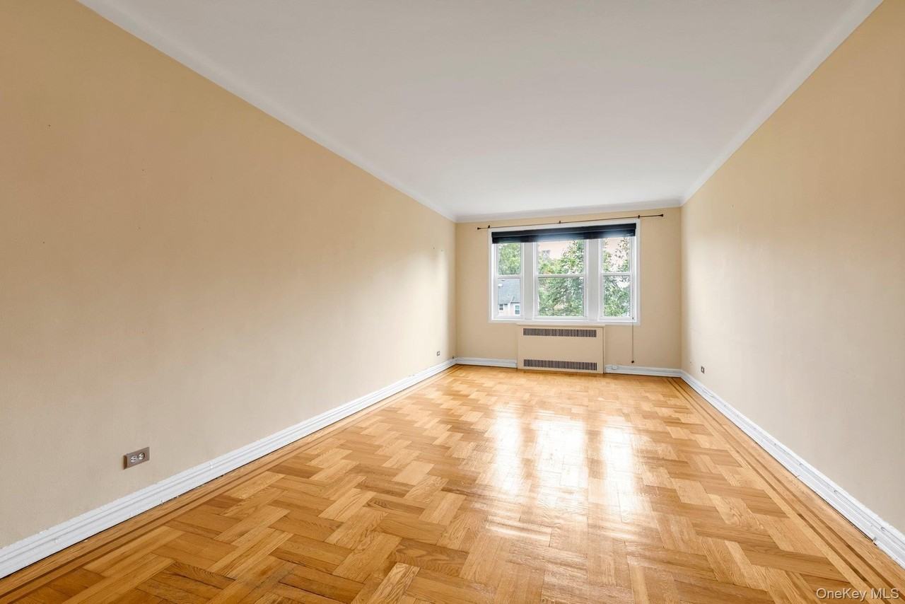 55 Grand Ave #2A - Photo 2 of 15