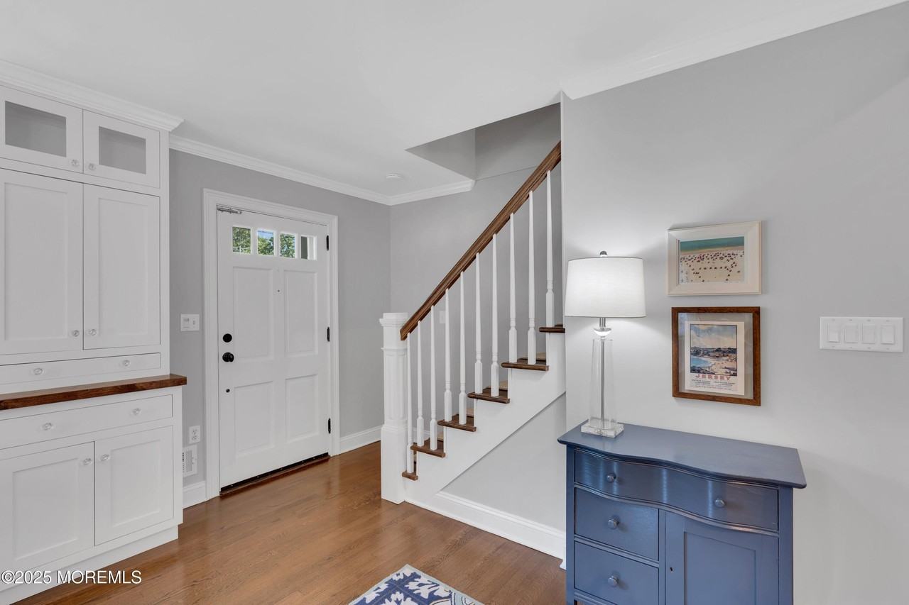 57 W River Rd - Photo 7 of 44