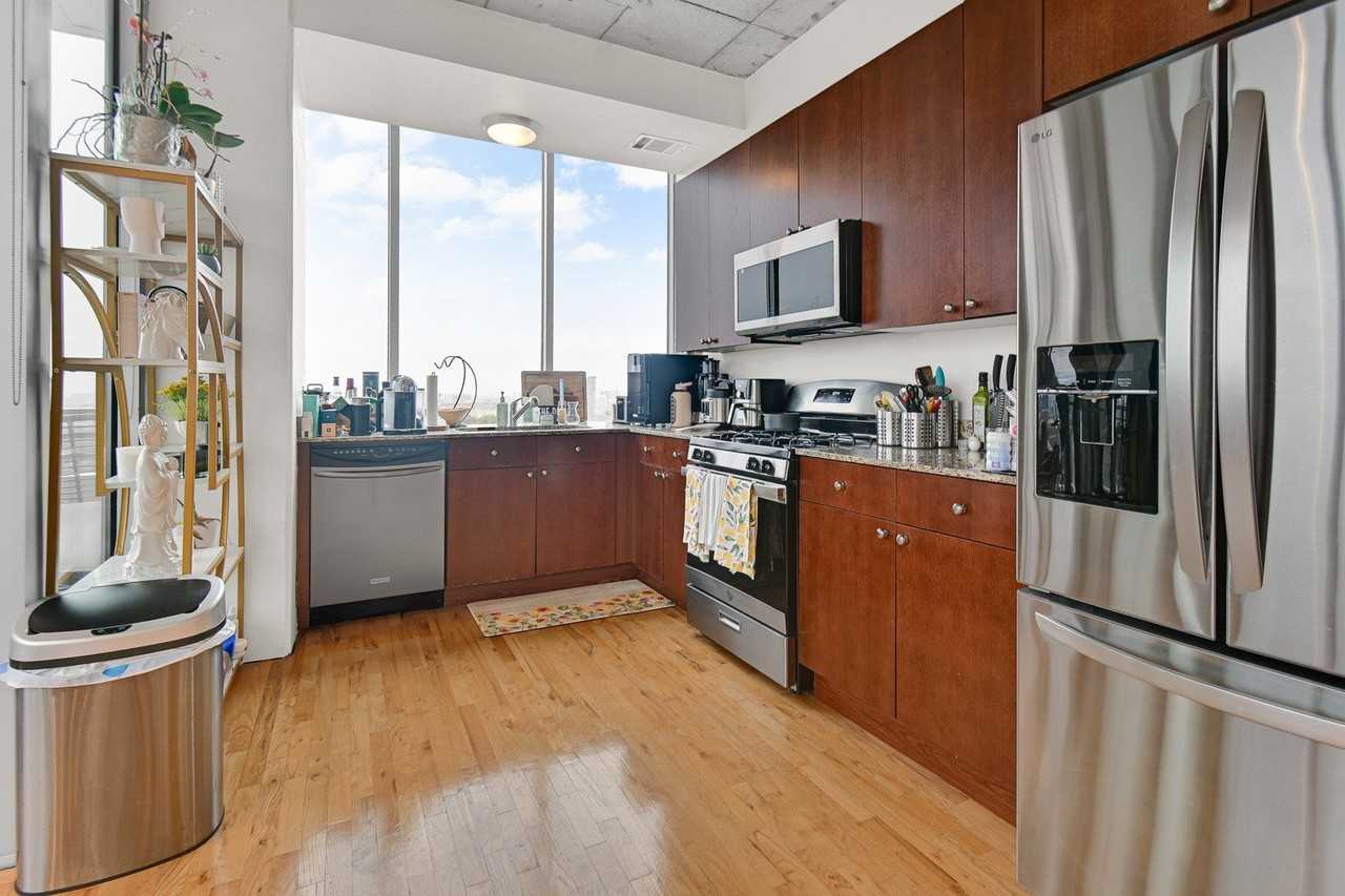 1720 S Michigan Ave #1210 - Photo 6 of 22