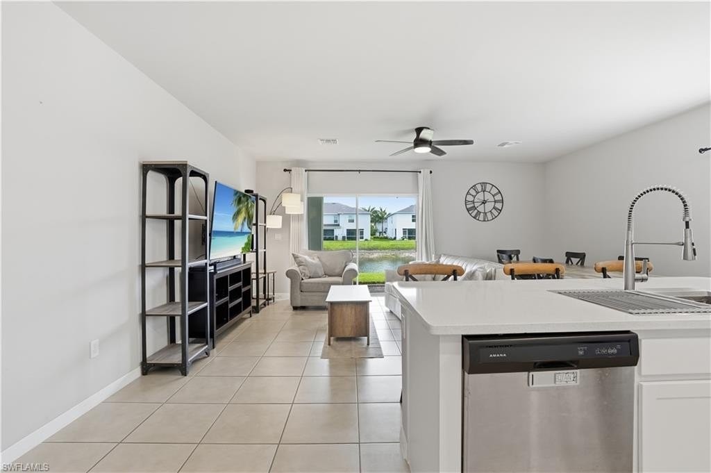 15054 Wildflower Cir - Photo 2 of 26