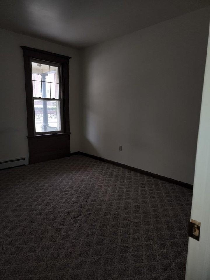 72 #1A College Ave - Photo 3 of 3