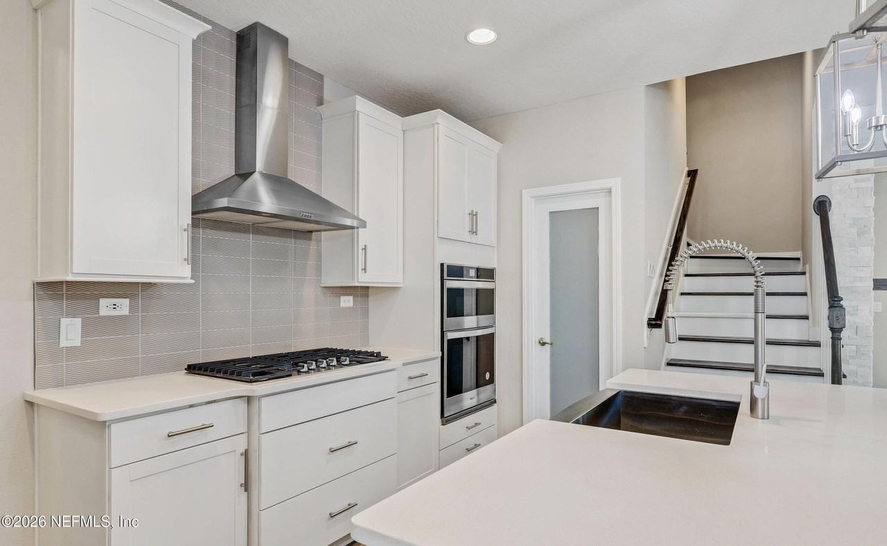 32 Pinzon Pl - Photo 7 of 29